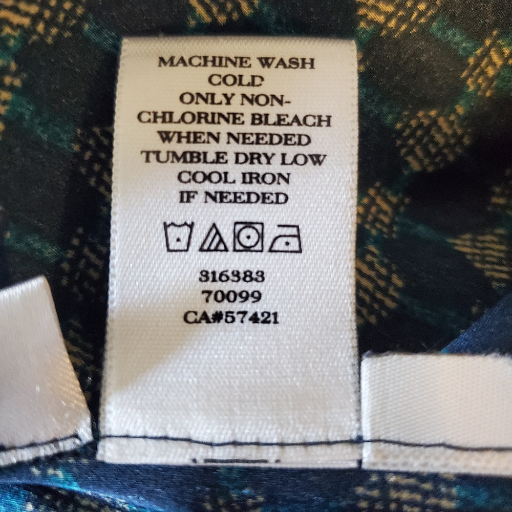 Ann Taylor Patterned 3/4 Sleeve Top - Picture 6 of 6